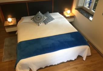 Suites Mendibil con parking gratuito dentro de la propiedad allows 18 year olds to book a room