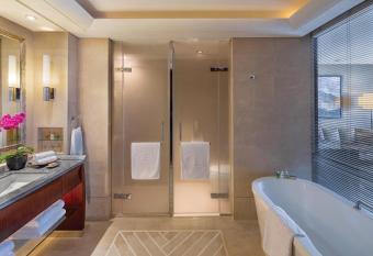 Regent Beijing has rooms with a private hot tub