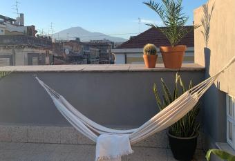 Homestay allows 18 year olds to book a room