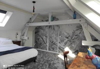 Letabli has Balcony rooms