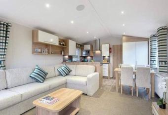 Premium Chalet at Aria, Newquay Bay Resort allows 18 year olds to book a room