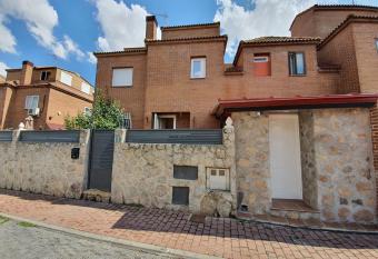 El Gaitero 2 has Balcony rooms