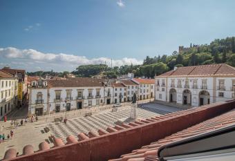 Hotel Rep  blica Boutique Hotel allows 18 year olds to book a room