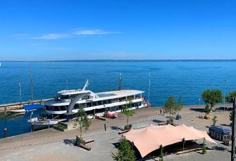 Lakeside Apartments Rorschach - easy self check-in has Balcony rooms