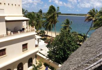 Furaha House has Balcony rooms