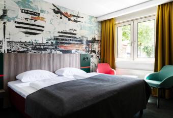Good Morning Berlin City West allows 18 year olds to book a room