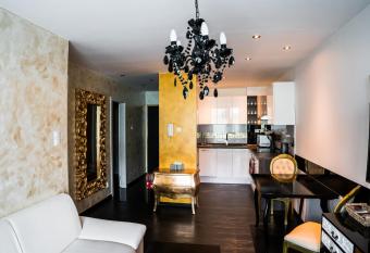 AH Luxury Galerka has Balcony rooms