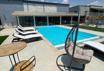 Provance Boutique has Balcony rooms