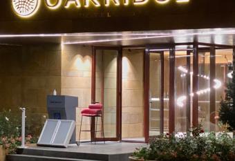 Oakridge Hotel & Spa has rooms with a private hot tub