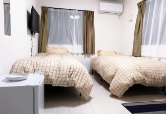                                      allows 18 year olds to book a room