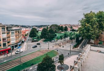 Apartamentos Jardim do Morro has Balcony rooms