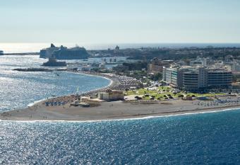 Cactus Hotel has Balcony rooms