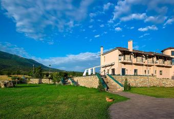 Orfeas Land has Balcony rooms