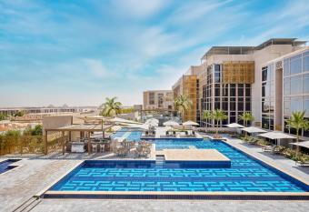 Hyatt Regency Cairo West allows 18 year olds to book a room