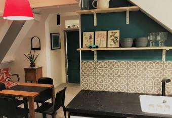 Gite de l observatoire 6 personnes has Balcony rooms