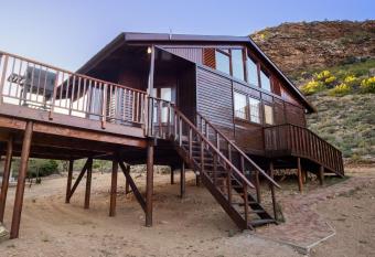 Bushman Valley has Balcony rooms