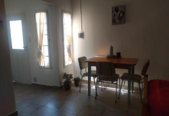 Departamento Amoblado allows 18 year olds to book a room