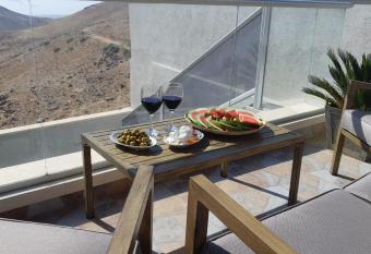  allows 18 year olds to book a room