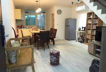 Daxi GanDan Villa has Balcony rooms