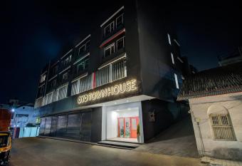 Treebo Trend Town Plaza, Pune Station has Smoking rooms