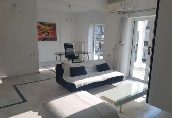 NN Larisa Deluxe Apartment has Balcony rooms