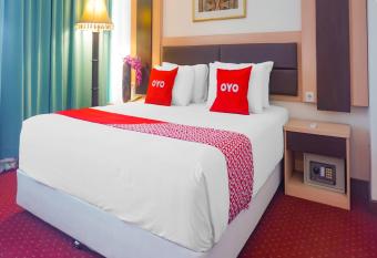 OYO 3967 Hotel Pantai Wisata allows 18 year olds to book a room
