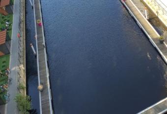 Canal View Apartment with Balcony has Balcony rooms