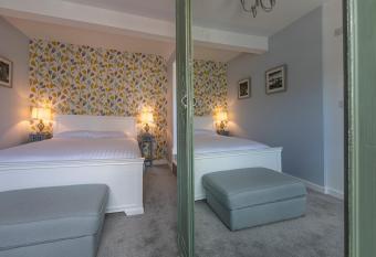 The Sleep-Inn Hare B&B allows 18 year olds to book a room