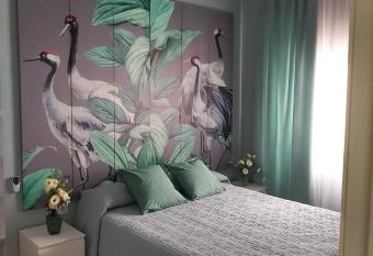 A 20 Metros De La MEZQUITA CATEDRAL ,APARTAMENTOS TURISTICO CESPEDES 5 has Balcony rooms