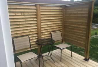 Quidi Vidi Retreat 3 allows 18 year olds to book a room