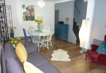 A wonderful place in the hub of the city, yet on the edge of the countryside has Balcony rooms