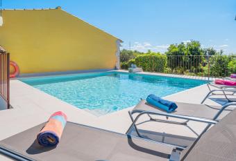 Son Serra has Balcony rooms