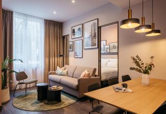 YAYS The Hague Willemspark by Numa allows 18 year olds to book a room