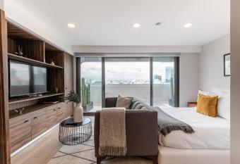 Casai Roma Cibeles has Balcony rooms