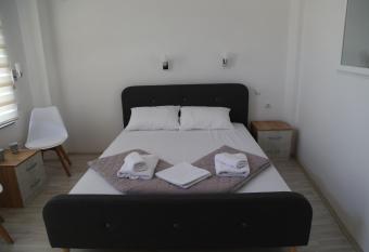 Nestor Apartments has Balcony rooms