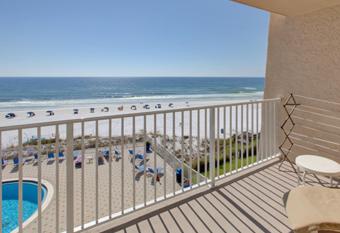 Beach House IV has Balcony rooms