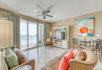 Majestic Sun B has Balcony rooms