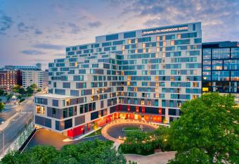 Homewood Suites by Hilton Boston Seaport District allows 18 year olds to book a room