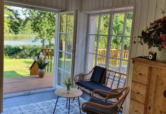 Nasz D  bowiec - dom dla 15 os  b, sauna, widok na staw, wielka dzia  ka has Balcony rooms