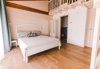 b&b al fienile has Balcony rooms