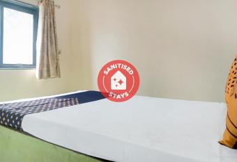 SPOT ON 74501 Hotel Supriya Garden allows 18 year olds to book a room