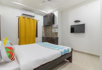 FabExpress Venkateswara Atidhi allows 18 year olds to book a room