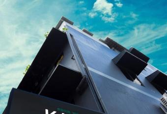 KAYAN Hostel has Balcony rooms