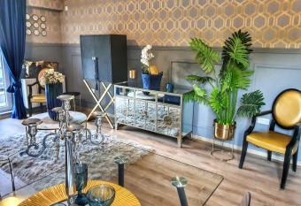 Portobella Airport Aparthotel - Self Check in has Balcony rooms