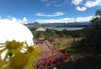 Glamping La Villa allows 18 year olds to book a room