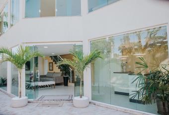 Pousada La Brisa has Balcony rooms