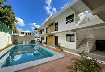 Hotel Luna Turquesa Bacalar allows 18 year olds to book a room