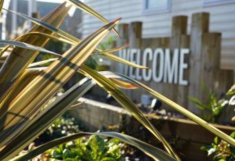 Mablethorpe Static Holiday Home allows 18 year olds to book a room