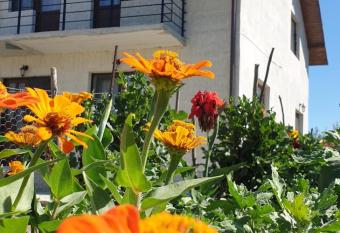 PENSIUNEA AGROTURISTIC   ANGHELIKI has Balcony rooms