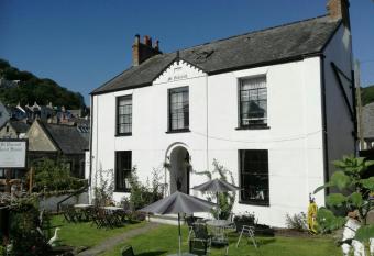 St Vincent Guest House allows 18 year olds to book a room